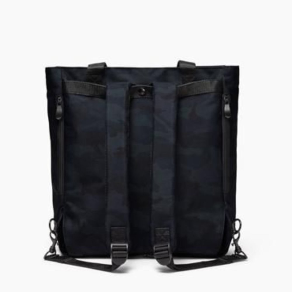 Lo & Sons Edgemont Convertible Tote - Navy Camo